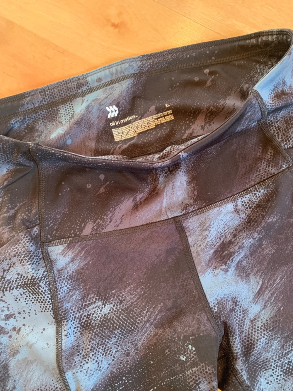 all in motion Black and Blue Abstract Print Leggings